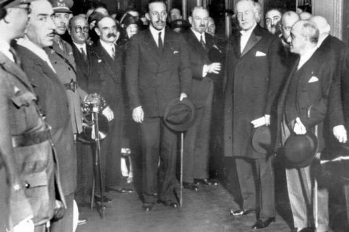 Alfonso París